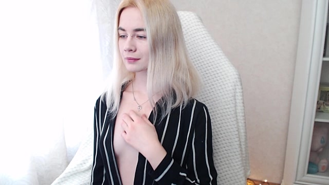 xxxcharismaaa webcam model stream image