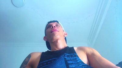 Eugy_dirty2022 webcam cam4 model stream image