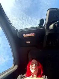 AlinaWinter webcam model stream image