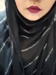 Indian-Nazia webcam model stream image