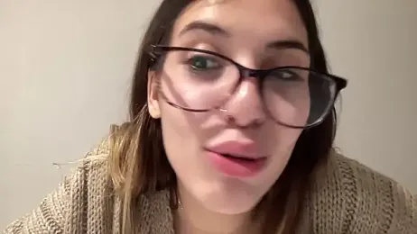 Lolykush webcam model stream image