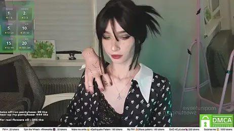 sweetuniporn webcam model stream image