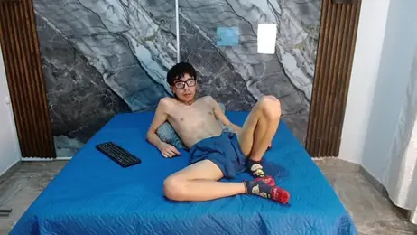 NoahWalker__ webcam model stream image