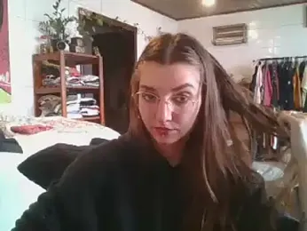 SweetyBabyDemon webcam model stream image