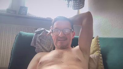 emu49 webcam model stream image