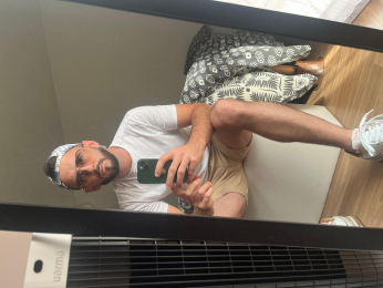 Miiister34 webcam model stream image