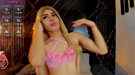 Im-Emily_ webcam model stream image