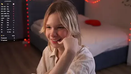 PhillisEsplin webcam model stream image