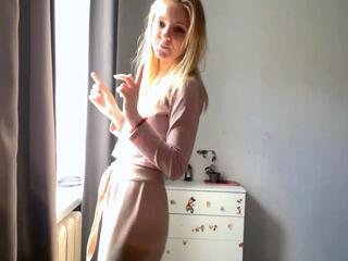 Aleta Fuson webcam model stream image