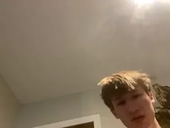 yourwhiteboy1 webcam model stream image