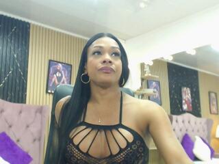 Sharon Queen webcam model stream image