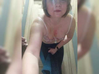 Lady-marshmallows webcam model stream image