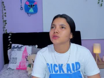 sara_mendez2_ webcam model stream image