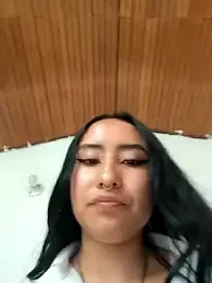 Venus_Rivers webcam model stream image
