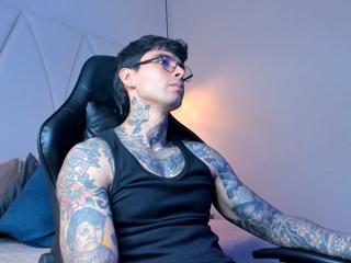 Mateo Diluca webcam flirt4free model stream image