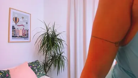 LeiCarter_ webcam model stream image