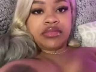 k1ove webcam model stream image