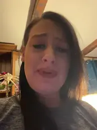 Milfshortcakes webcam model stream image