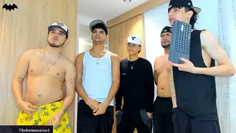 TheBatMansion webcam model stream image