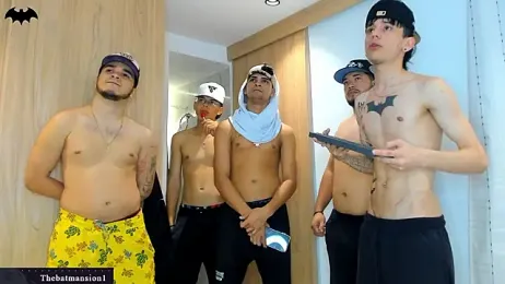 TheBatMansion webcam model stream image