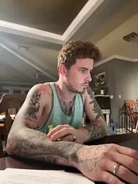 Derrick7799 webcam model stream image