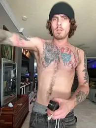 Derrick7799 webcam model stream image