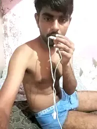 Bigsatar webcam model stream image