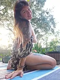 NaughtyLittleVeteran webcam model stream image