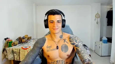 Balo_lovers webcam model stream image