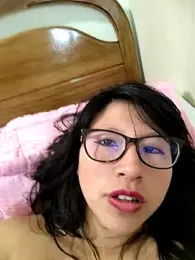 Giviper1 webcam stripchat model stream image