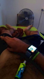z3r0_it webcam model stream image