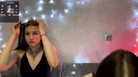 ghost_girls webcam model stream image