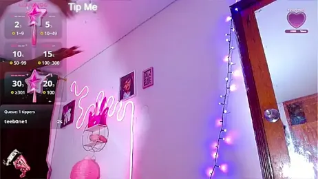 Sofia__Hillis_ webcam model stream image