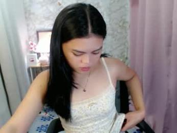 yourlovelytranspinay webcam chaturbate model stream image
