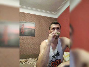 Andre-Blondinochka webcam model stream image