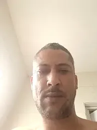 Arrombador20 webcam model stream image