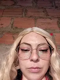 madelaine- webcam stripchat model stream image