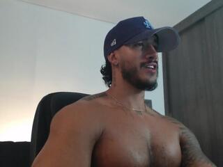 Francesco G webcam flirt4free model stream image