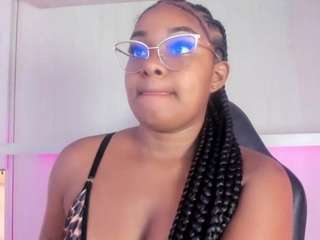 tamarazaki webcam model stream image