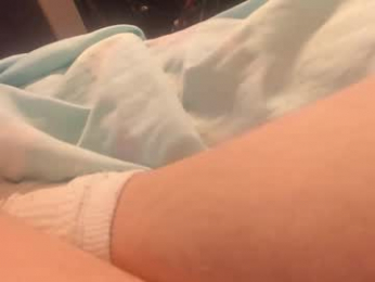 _baby_vi webcam model stream image