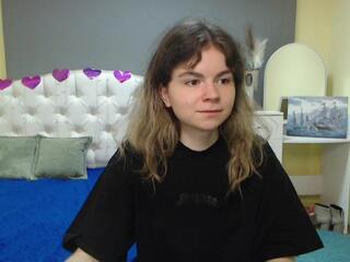 Tina Ryder webcam model stream image