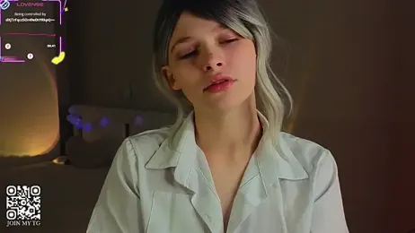 GillianHallman webcam model stream image