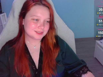 AlinaAdams webcam model stream image