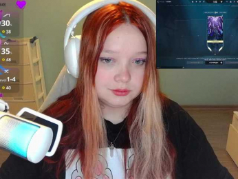 AlinaAdams webcam model stream image