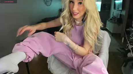 Juicy_Bella webcam model stream image