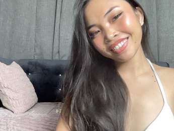 Yumii webcam bongacams model stream image