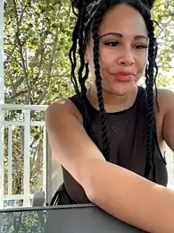 HaileyDiana webcam model stream image