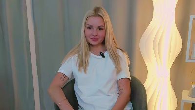 KristalSpurger webcam model stream image