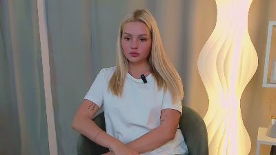 KristalSpurger webcam model stream image