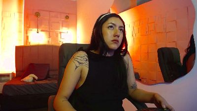 Megara_25 webcam model stream image